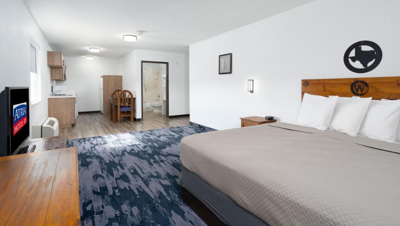 Atria Hotel And Rv Mcgregor מראה חיצוני תמונה