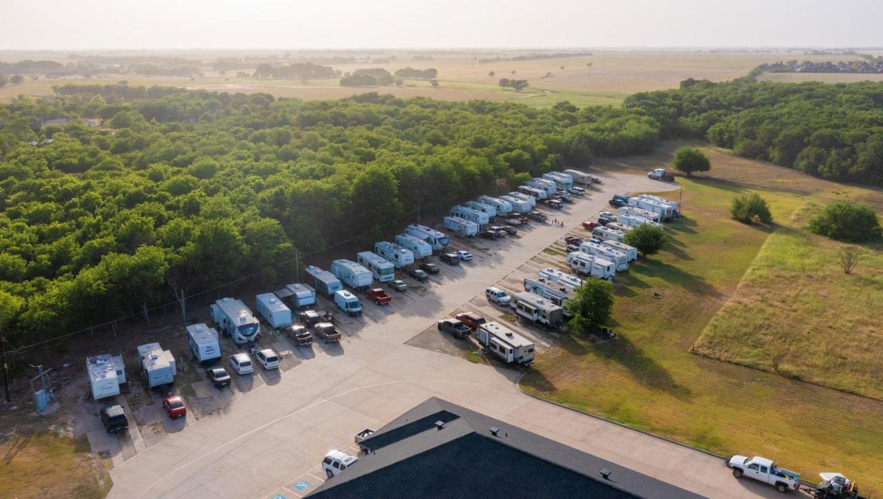 Atria Hotel And Rv Mcgregor מראה חיצוני תמונה